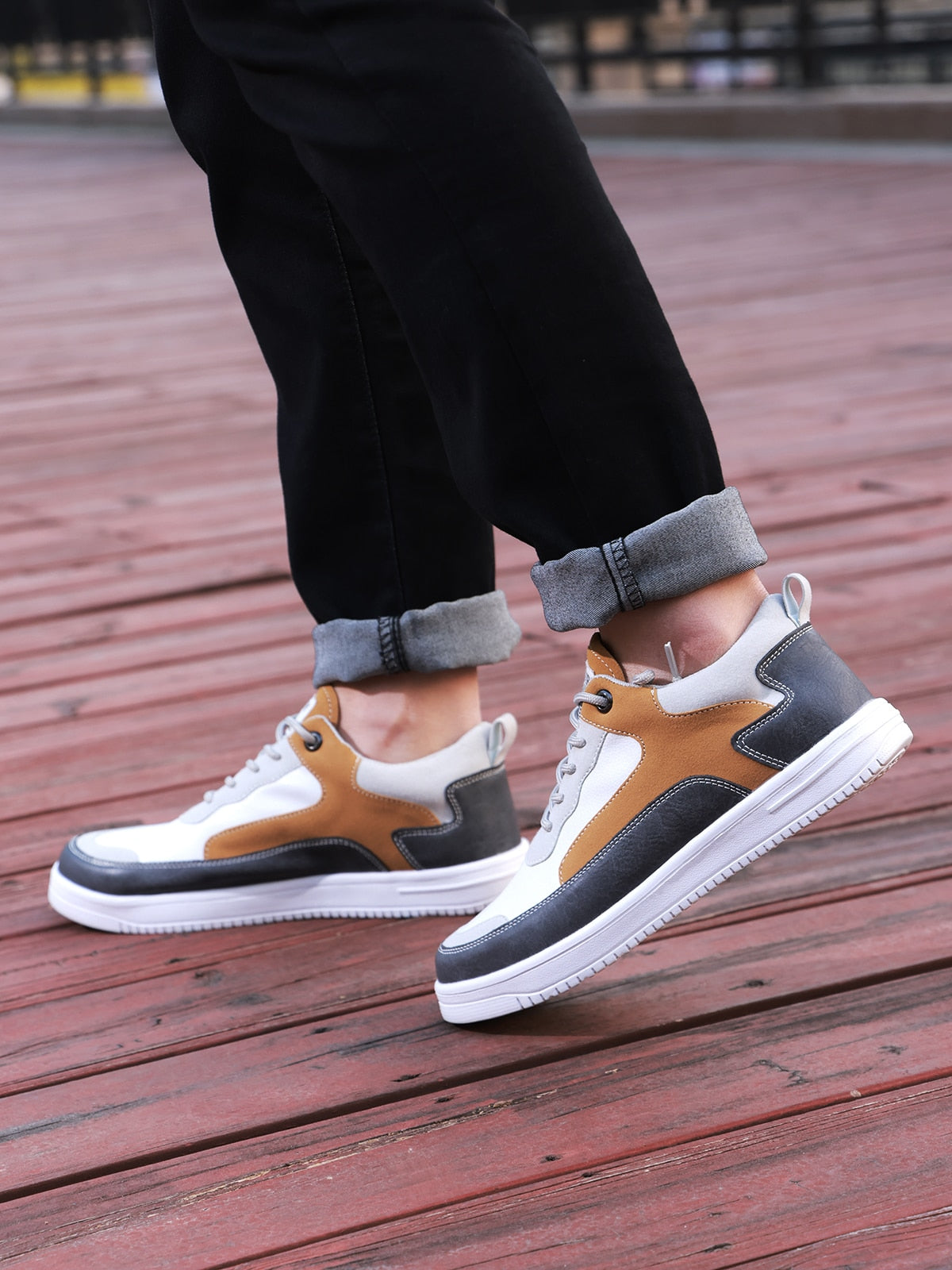 ZAPATILLAS CASUALES CÓMODAS