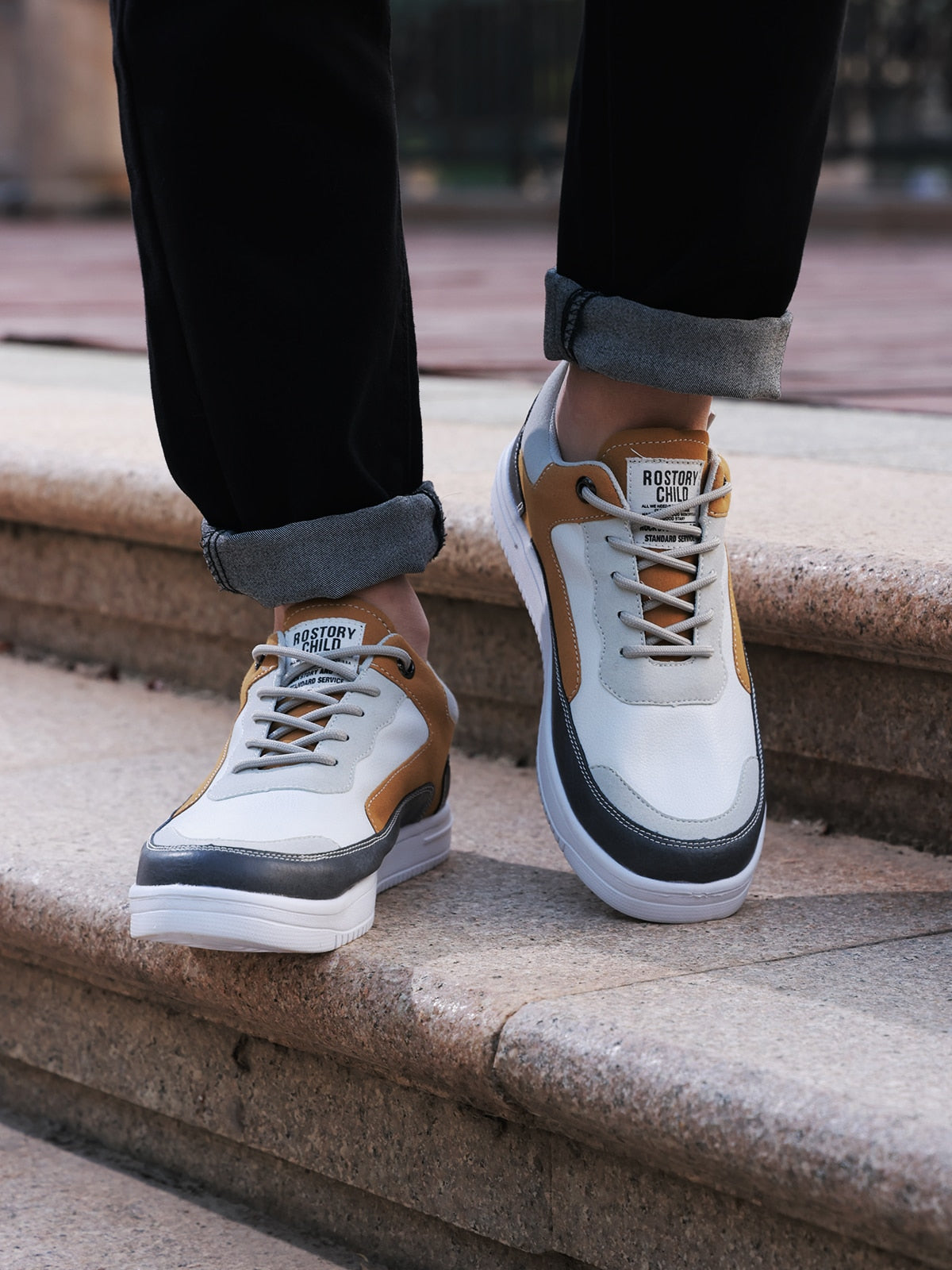 ZAPATILLAS CASUALES CÓMODAS