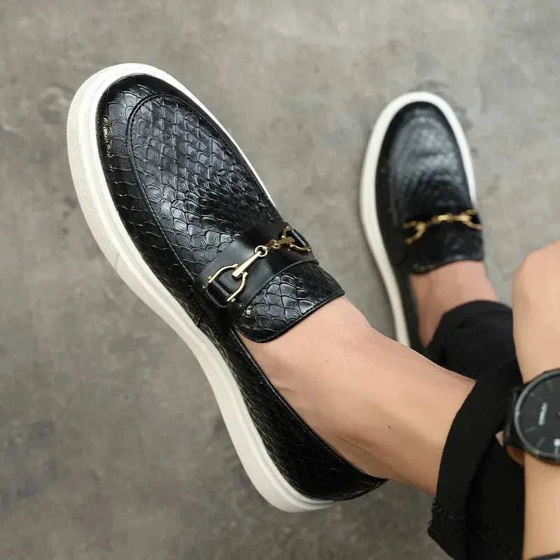 MOCASINES CASUALES CON RELIEVE