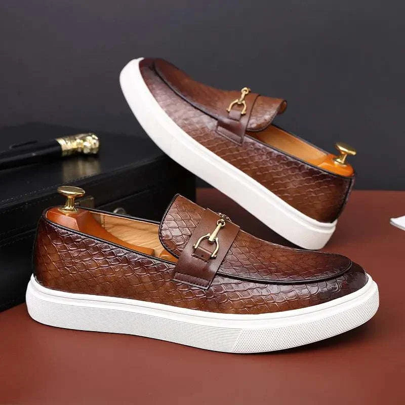 MOCASINES CASUALES CON RELIEVE