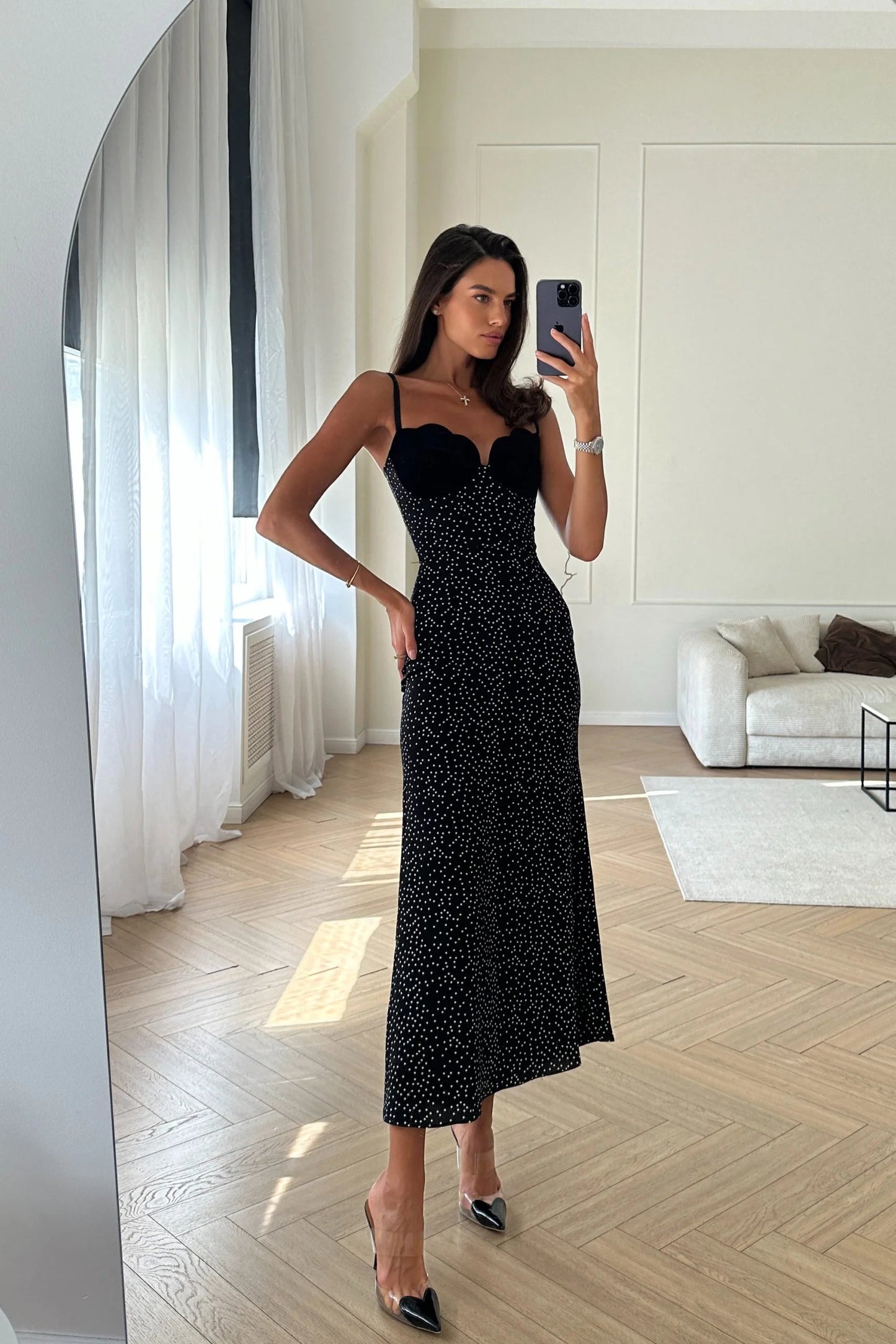 Aria – Vestido midi negro - Natalia Ruiz