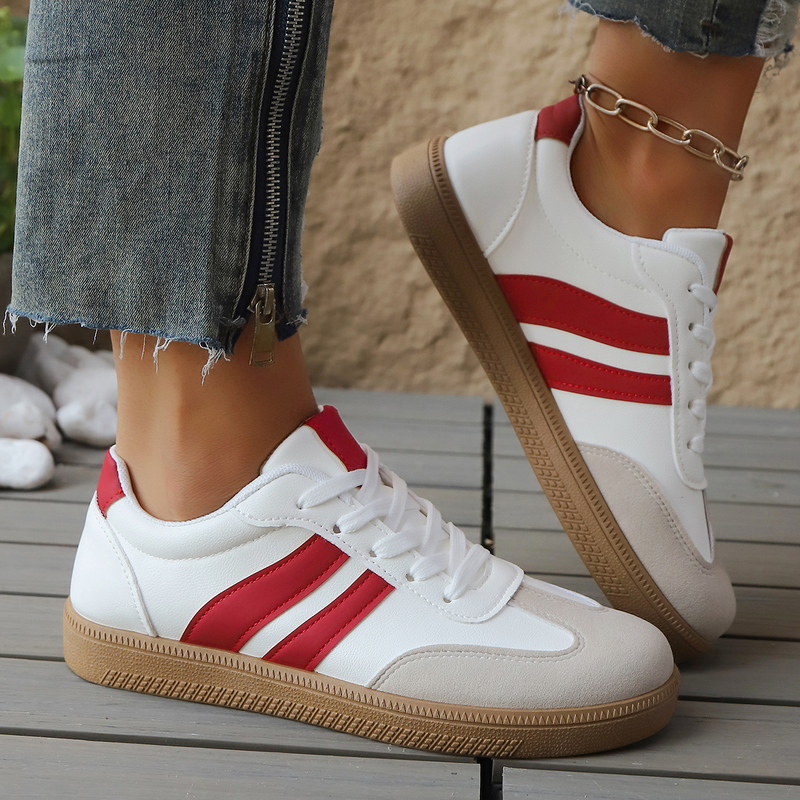 ZAPATILLAS URBANAS CLÁSICAS