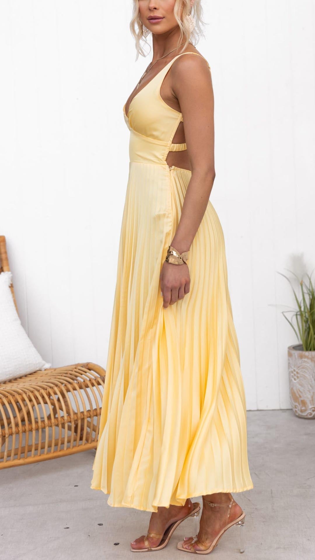 Aby - Vestido en V - Natalia Ruiz