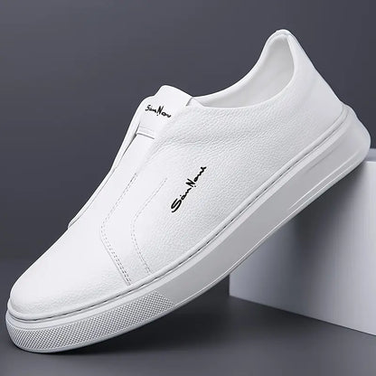 Zapatillas de piel